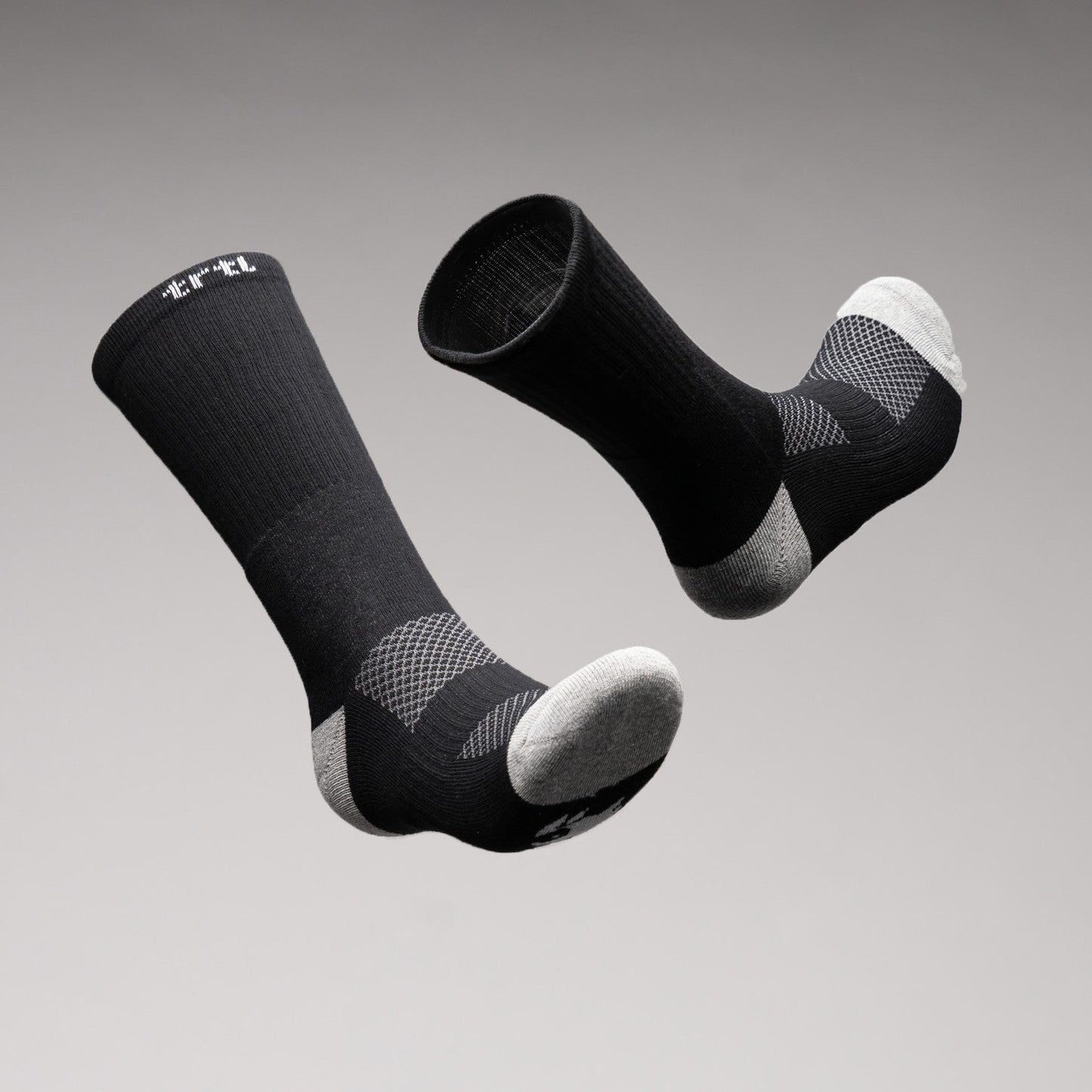 TRTL BAMBOO TRAVEL SOCKS [2 PAIRS]