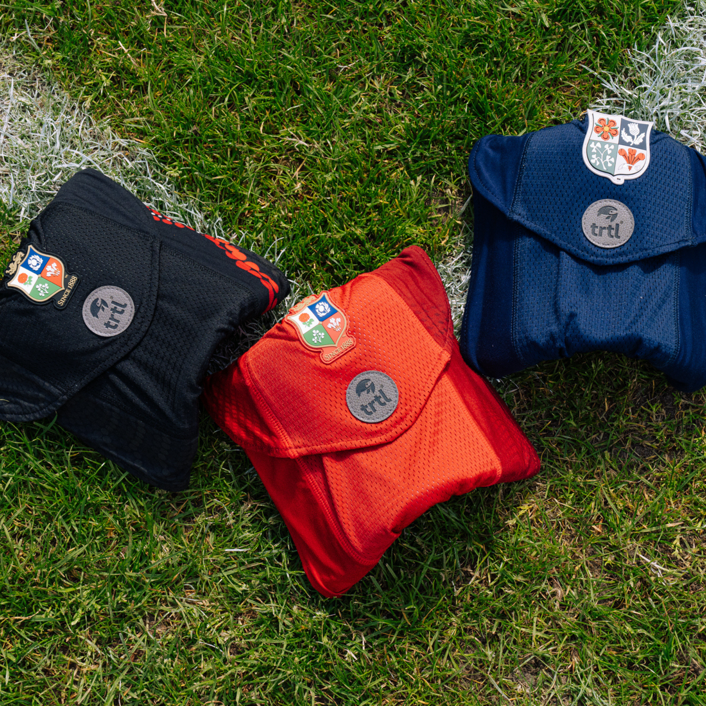 The British & Irish Lions™ x Trtl Travel Pillow Cool