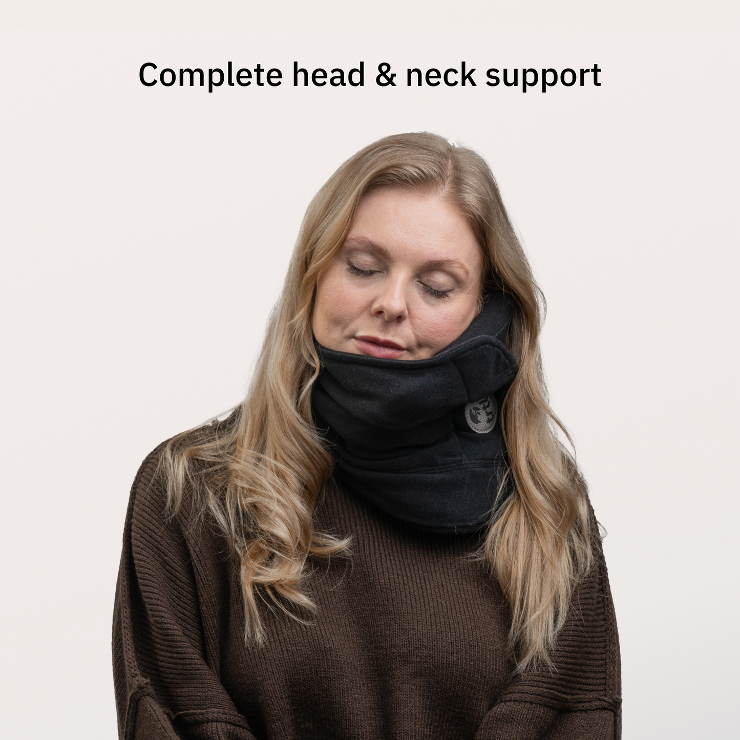 TRTL TRAVEL PILLOW WARM